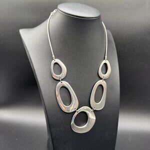Silver Tone Necklace Modern Circles Chain 20 inches.*read*